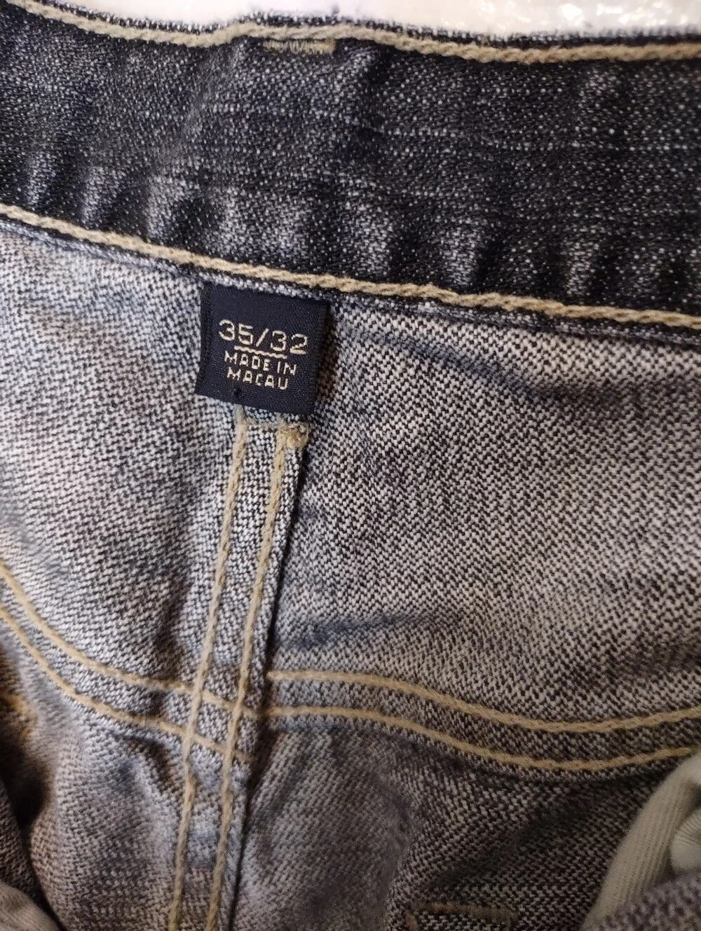 Men's Banana Republic Black Faded Wash Straight Leg Jean Size 35/32